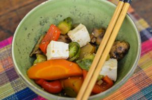 almoço vegetariano legumes e cogumelos